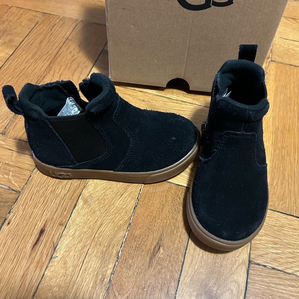 Ugg Hamden II Suede Boots Size 9C